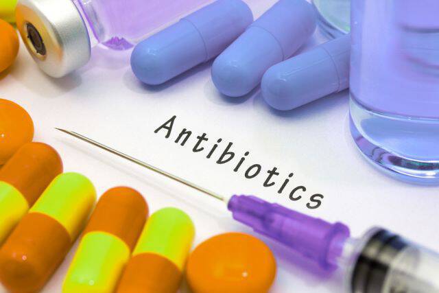 Κατάχρηση αντιβιοτικών στα παιδιά: Ποιους κινδύνους κρύβει