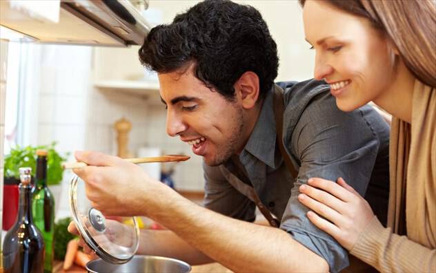 4 μικρά λάθη στην κουζίνα που πρέπει να αποφεύγετε