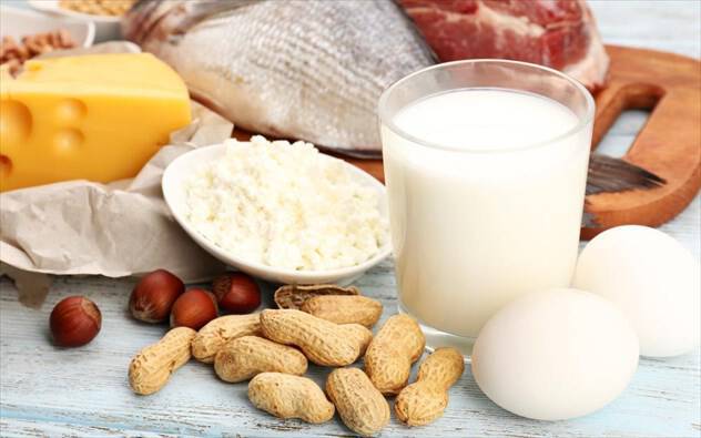 Πώς μπορεί η πρωτεΐνη να σας βοηθήσει να χάσετε βάρος