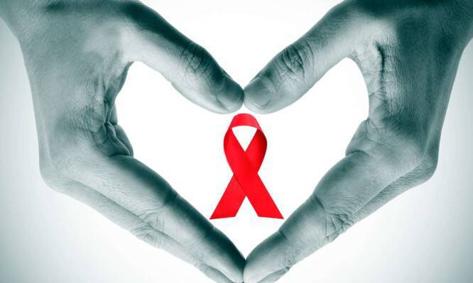 Παγκόσμια Ημέρα κατά του AIDS: 8 «ευαίσθητα» πράγματα που δεν ρωτήσατε ποτέ για τον ιό HIV