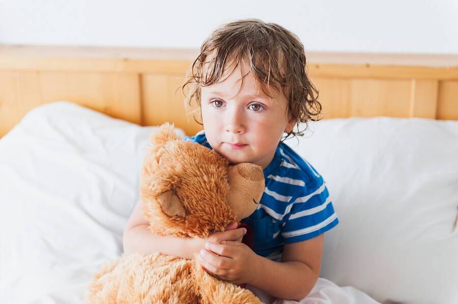 Νυχτερινή ενούρηση παιδιών: Ποιο οργανικό πρόβλημα μπορεί να κρύβει
