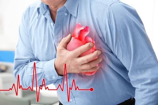 Έμφραγμα vs ανακοπή καρδιάς: Οι 3 βασικές διαφορές που πρέπει να γνωρίζετε