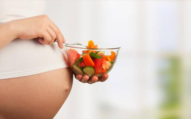 Τι δεν πρέπει να τρώτε κατά τη διάρκεια της εγκυμοσύνης