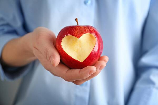 Φύσημα στην καρδιά: Τι είναι και ποια συμπτώματα προκαλεί